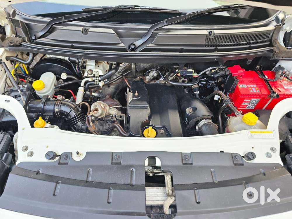 Mahindra Tuv 300 T10, 2018, Diesel