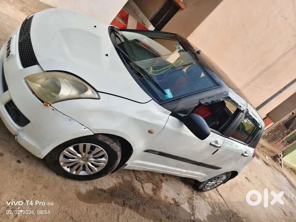 Well Maintained Good Condition Swift Diesel Car