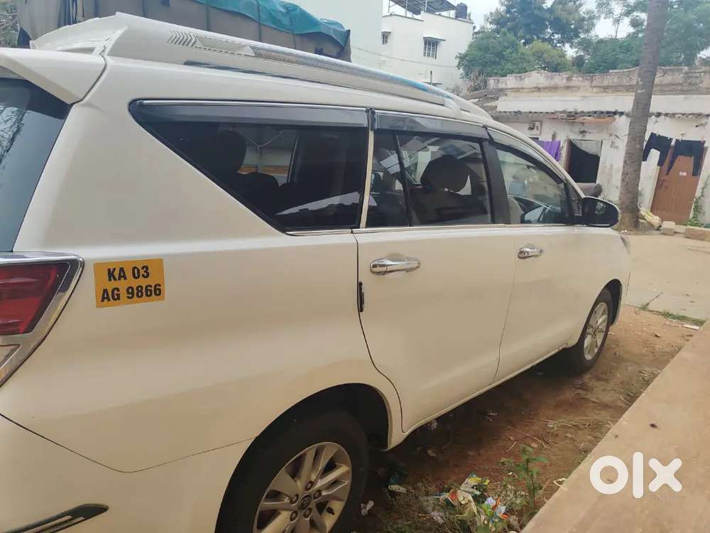 Toyota Innova Crysta 2019