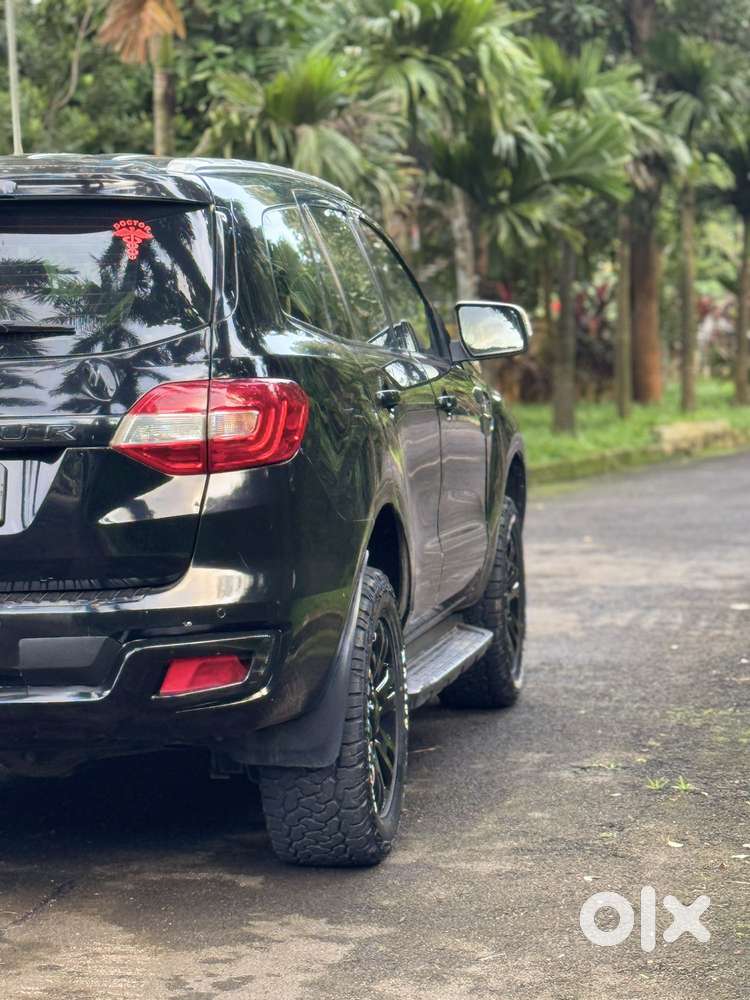 Ford Endeavour 3.2 Trend At 4x4, 2016, Diesel