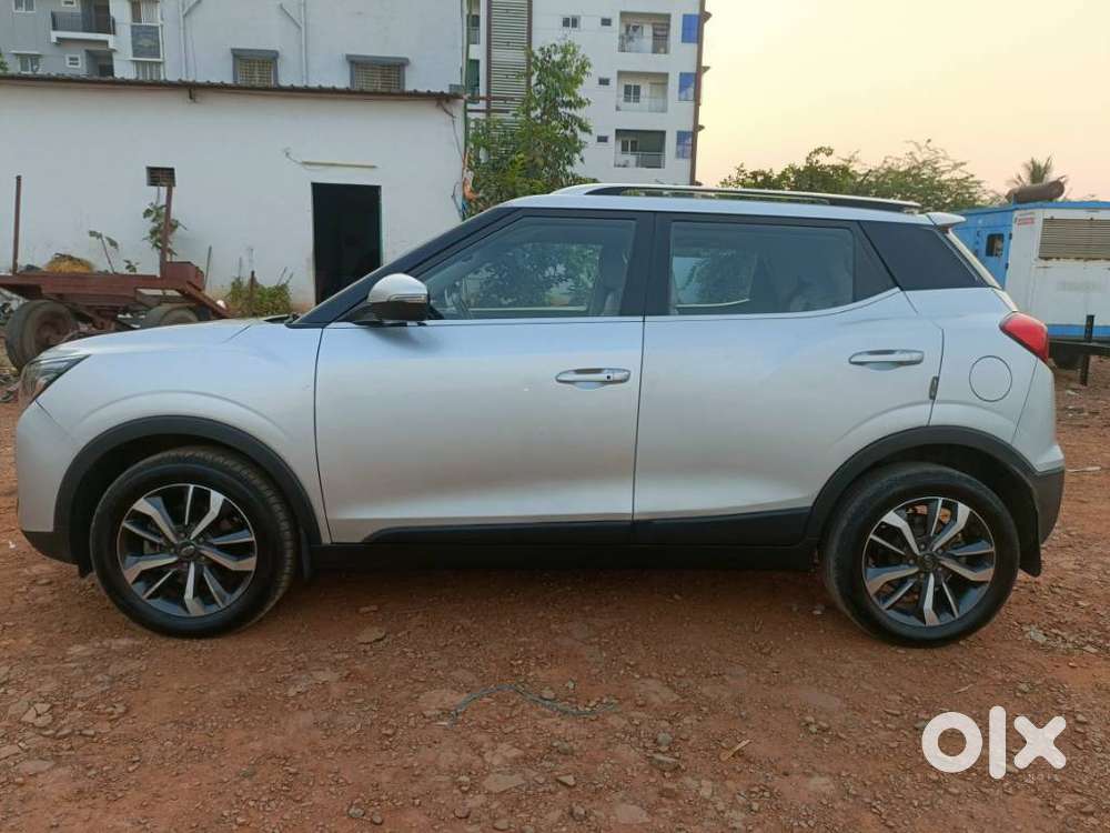 Mahindra Tuv 300 Mhawk100 T8, 2019, Diesel