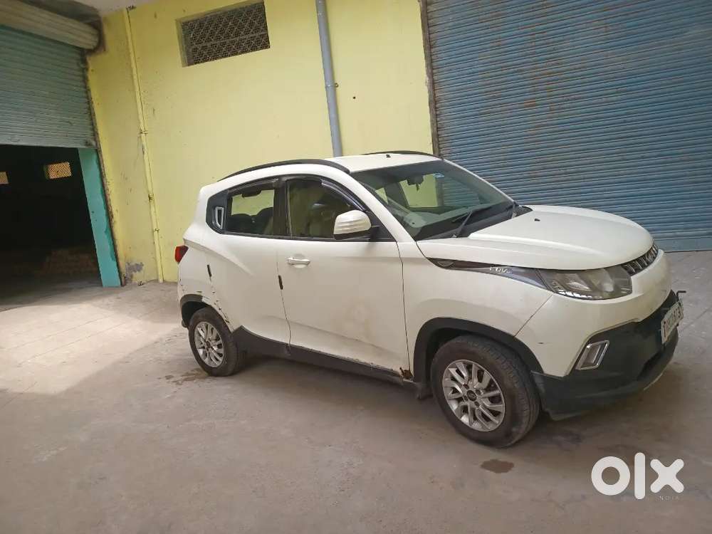 Mahindra Kuv 100 2016