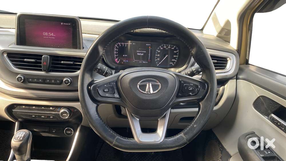 Tata Altroz Xz, 2020, Petrol