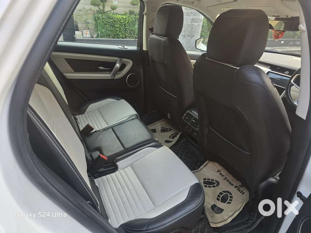 Land Rover Discovery Sport 2021 7 Seater