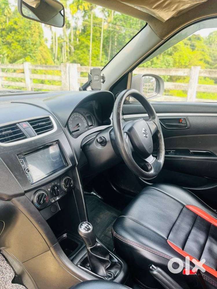 Maruti Suzuki Swift Lxi Optional-o, 2016, Petrol