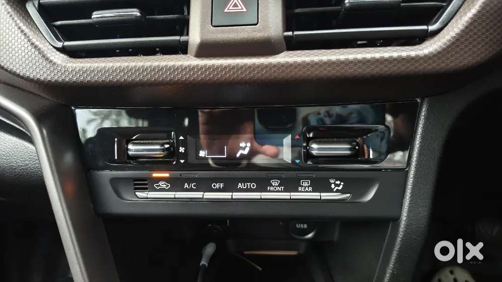 Maruti Suzuki Brezza Zxi 2024 Hybrid