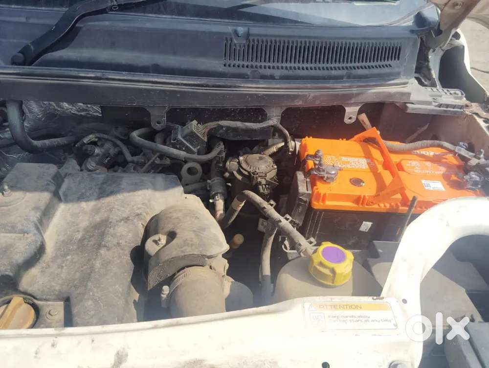 Mahindra Bolero Neo 2017