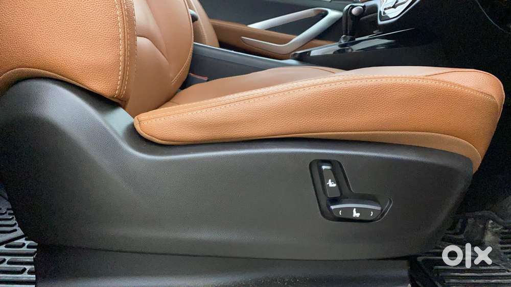 Mg Hector Plus 1.5 Sharp Turbo Cvt 6 Str, 2021, Petrol