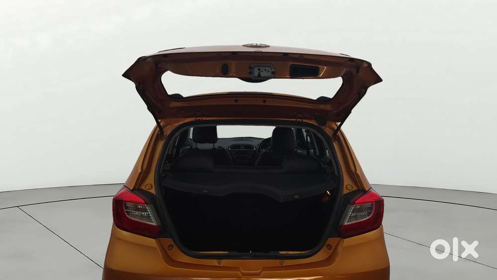 Tata Tiago 1.2 Revotron Xz, 2016, Petrol