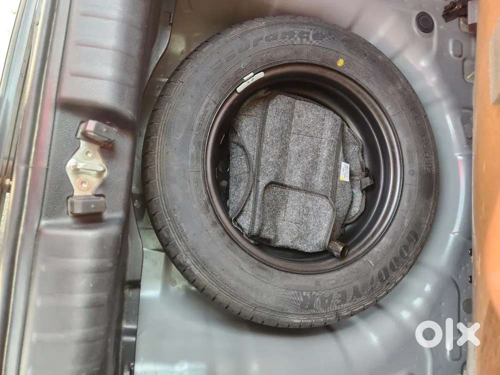 Kia Sonet 2024 Petrol 21945 Km Driven