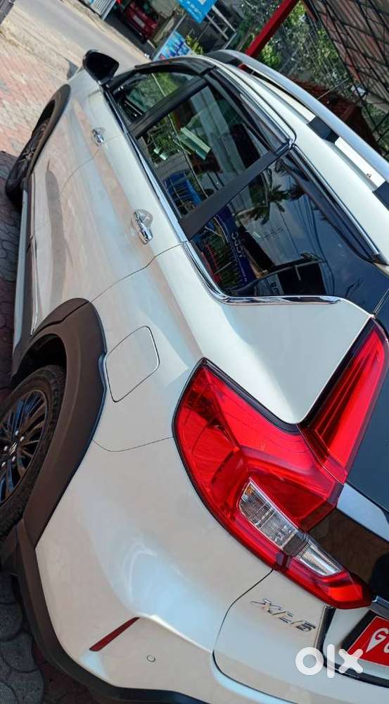 Maruti Suzuki Xl6 1.5 Alpha Mt, 2020, Petrol