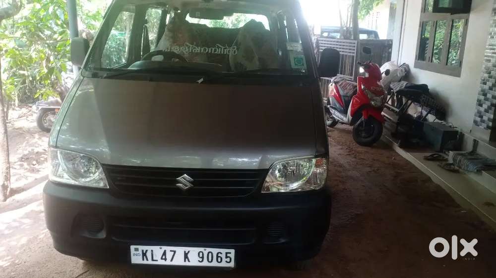 Maruti Suzuki Eeco 2022 Petrol 50000 Km Driven