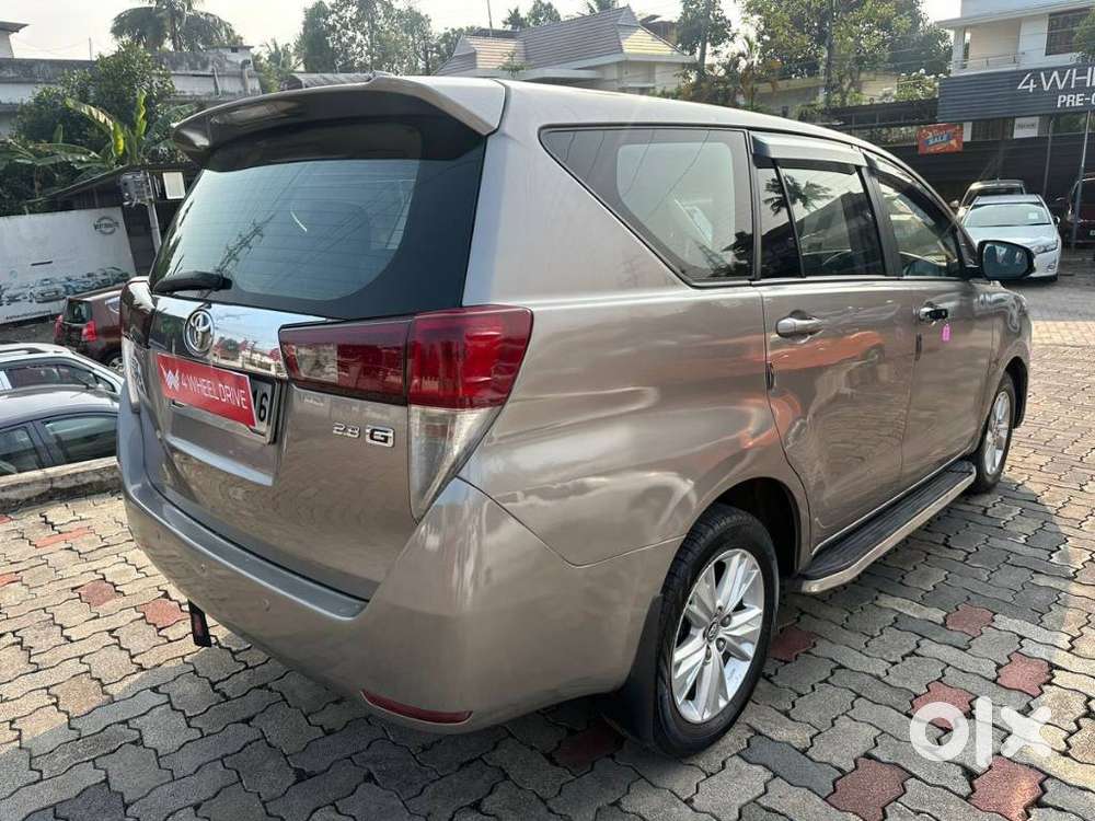 Toyota Innova Crysta