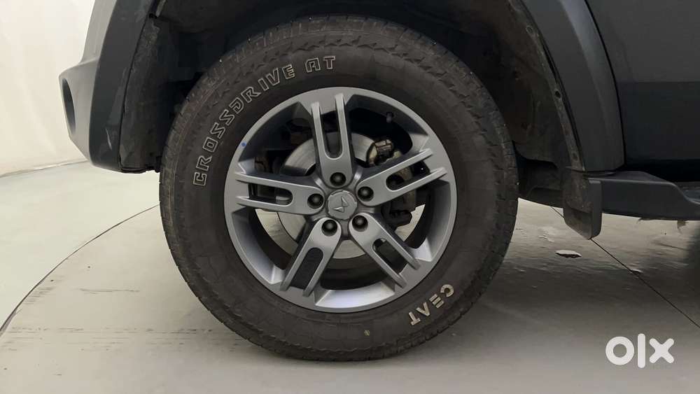Mahindra Thar Lx Hard Top Petrol At Rwd, 2023, Petrol