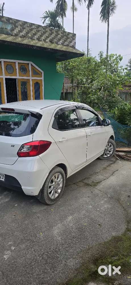 Tata Tiago Revotron 2018