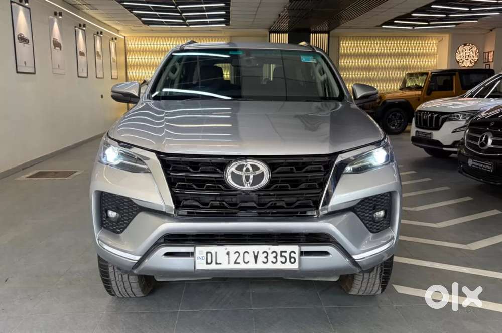 Toyota Fortuner 4x2 At 2.7 Petrol, 2022, Petrol