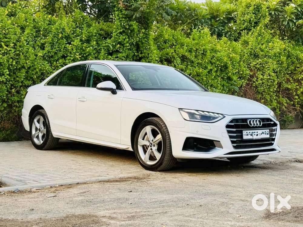 Audi A4 2.0 Technology 40 Tfsi, 2024, Cng & Hybrids