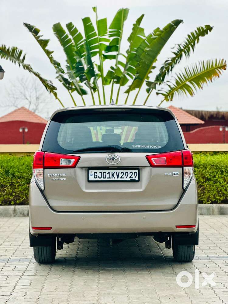 Toyota Innova Crysta 2.4 V 8 Str, 2019, Diesel