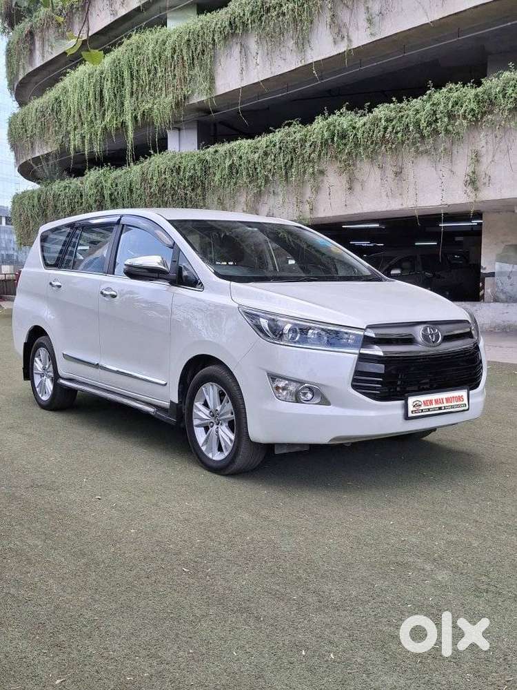 Toyota Innova Crysta 2.8z Automatic, 2019, Diesel