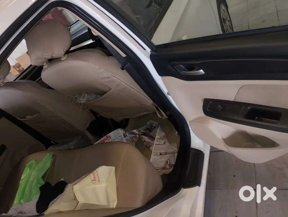 Honda Amaze 1.2 Petrol 2023