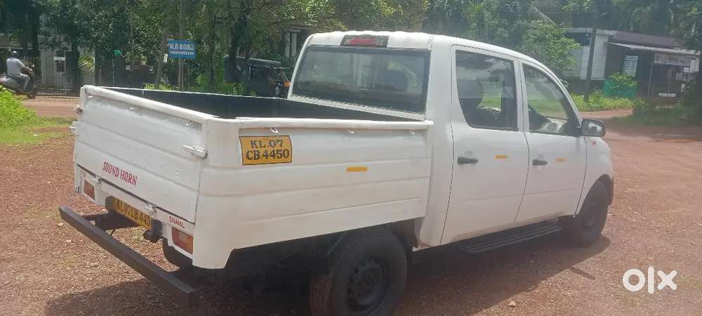 Mahindra Genio Diesel 2014