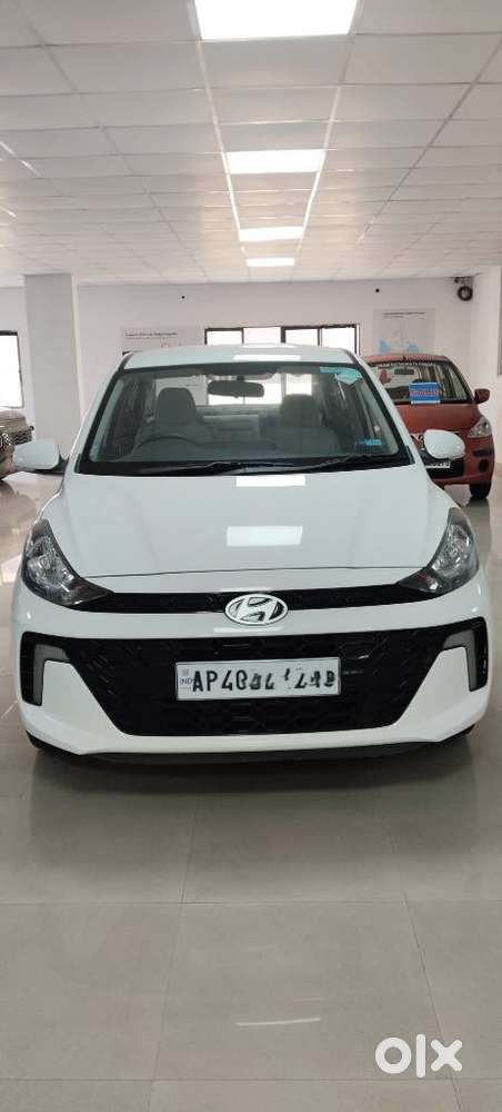 Hyundai Aura Sx 1.2 Cng, 2024, Cng & Hybrids