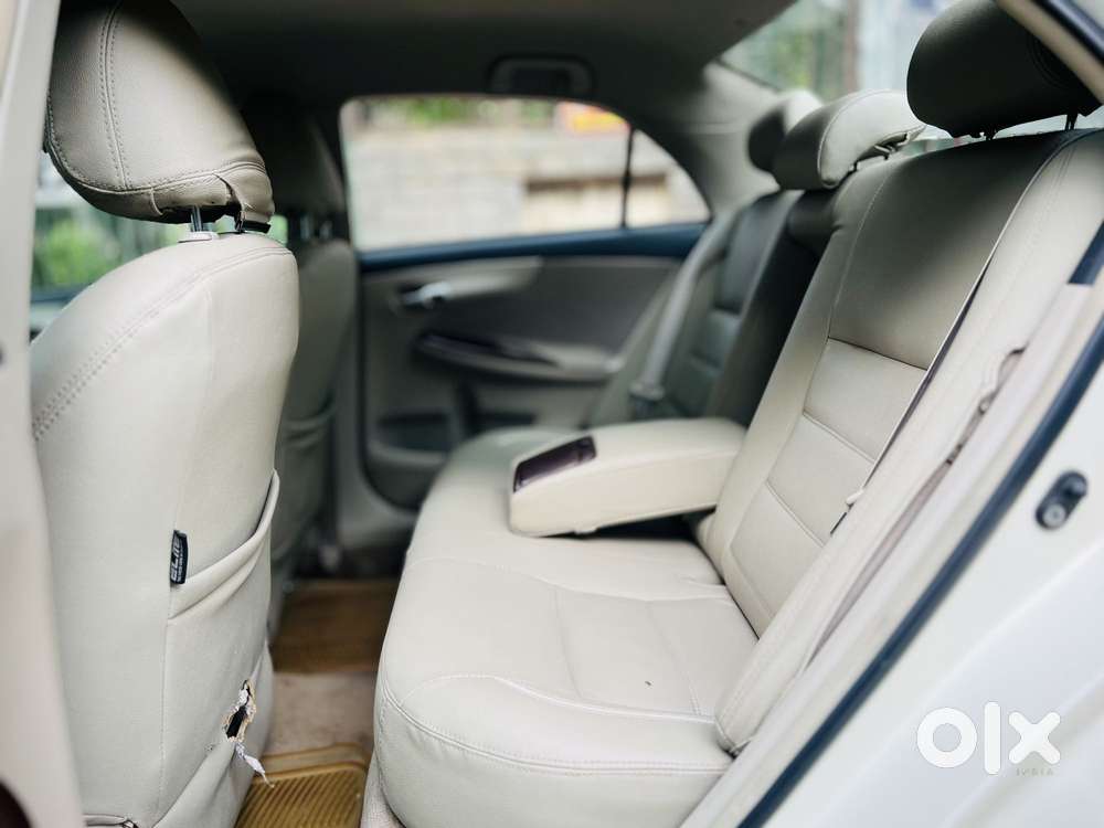 Toyota Corolla Altis G, 2013, Petrol