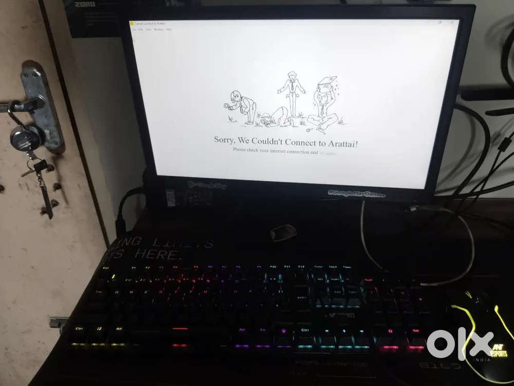 Dell monitor Mechanical keyboard and gaming mouse