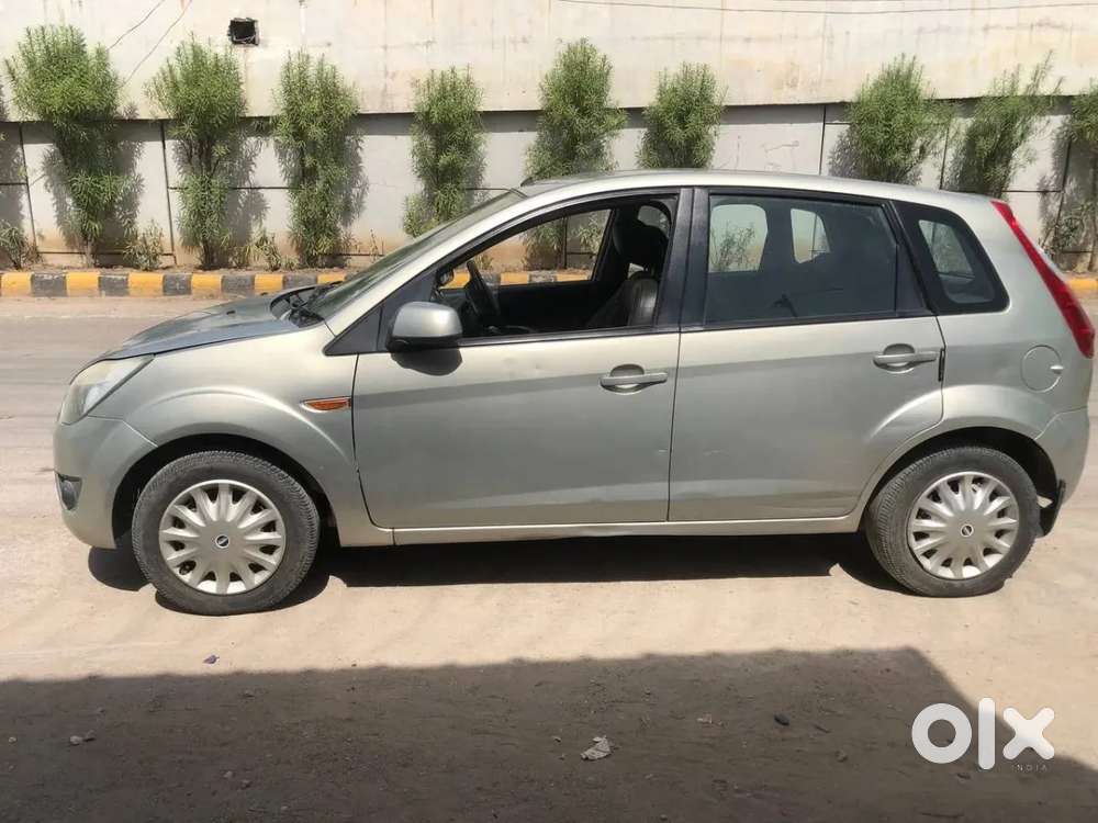 Ford Figo Petrol Lxi, 2010, Petrol
