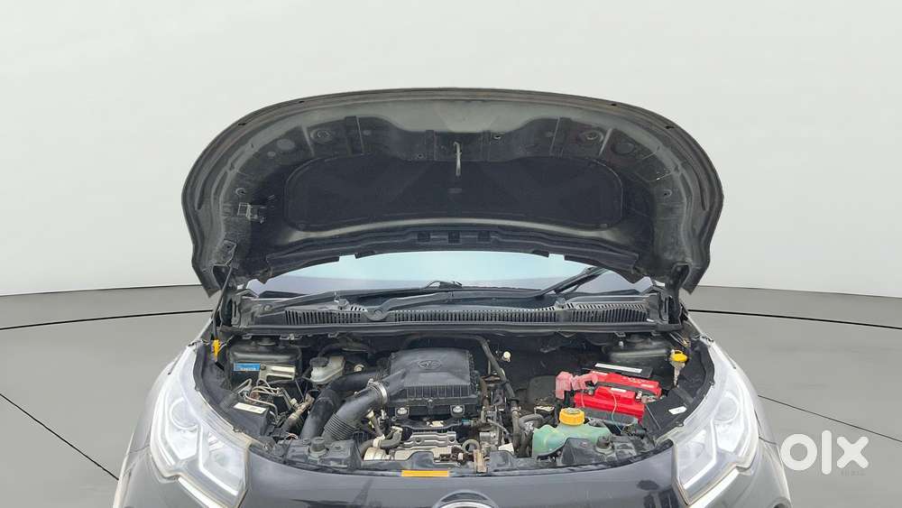 Tata Nexon 1.2 Revotron Xm (s), 2023, Petrol