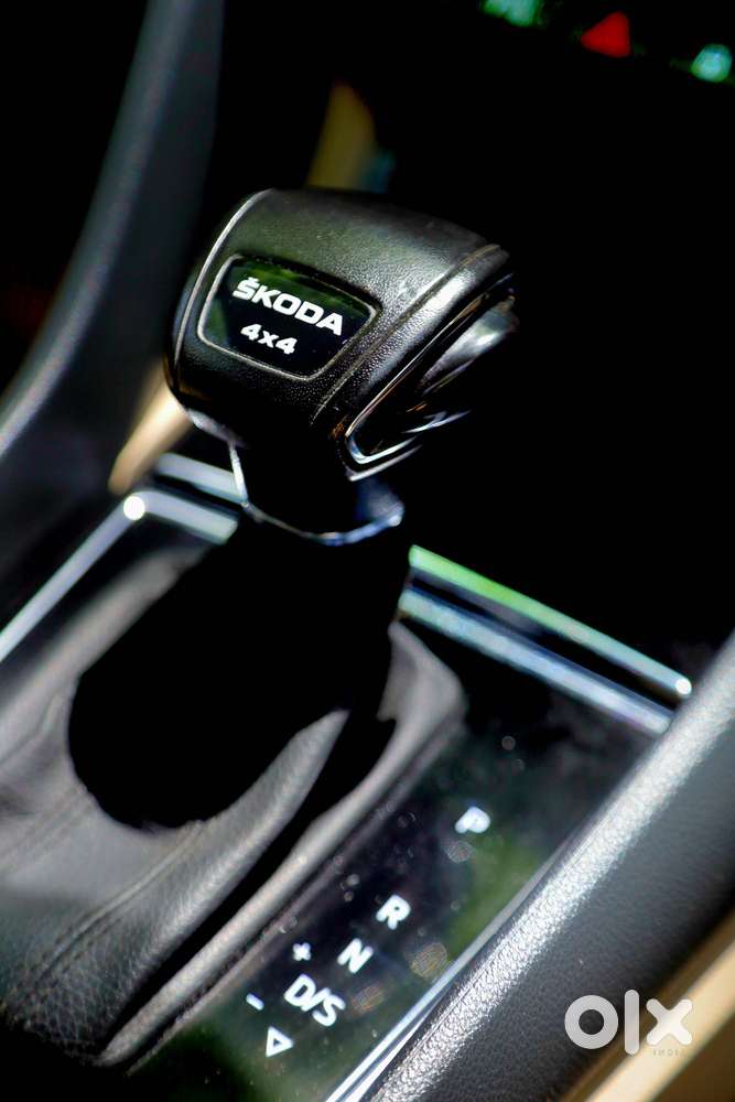 Skoda Kodiaq 2.0 L&k Tsi Dsg, 2023, Petrol