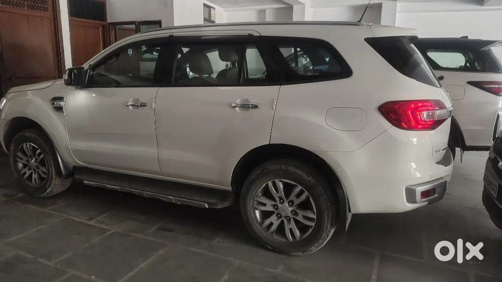 Ford Endeavour