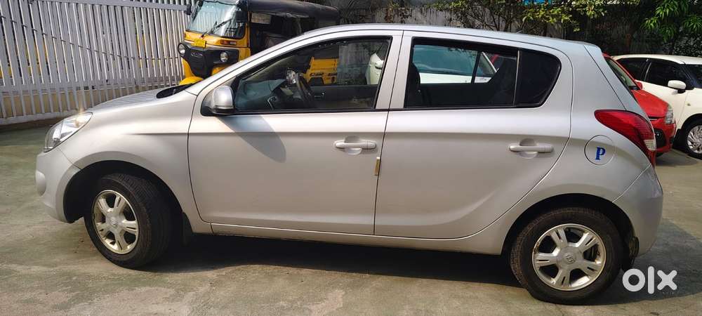 Hyundai I20 1.2 Asta, 2010, Cng & Hybrids
