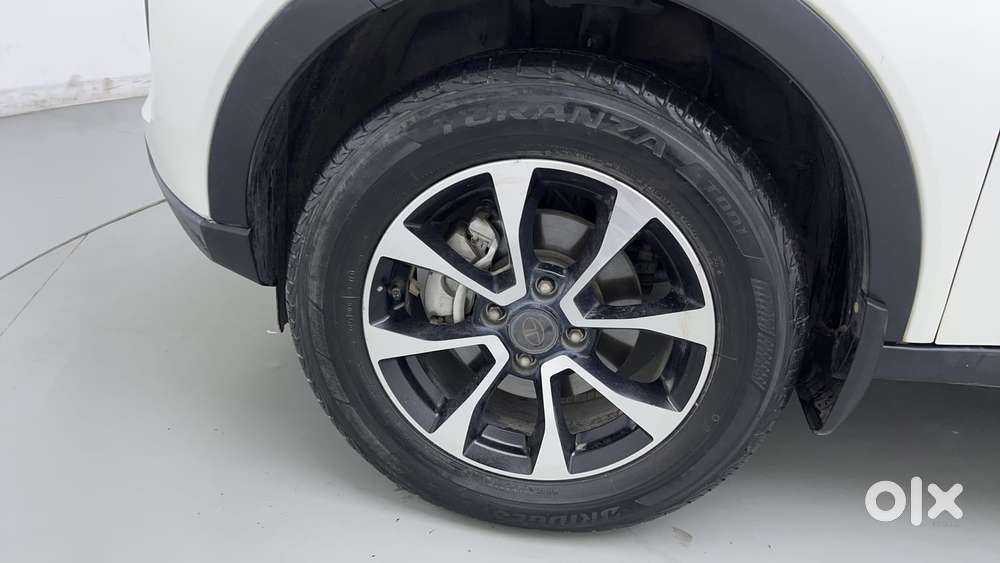 Tata Nexon 1.5 Revotorq Xza Plus S Amt, 2021, Petrol
