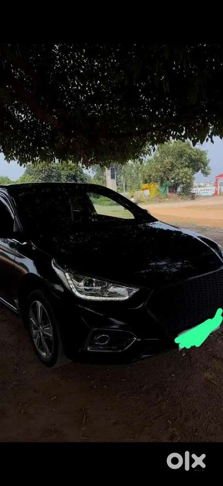 Hyundai Verna 2019 In Black Colour.