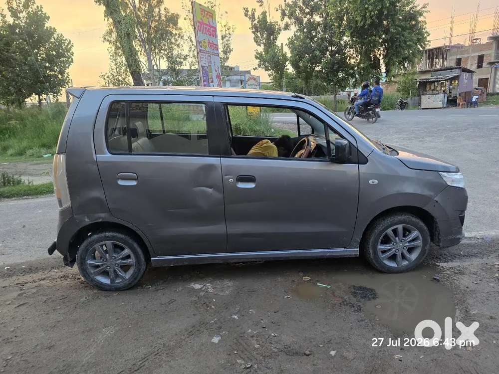 Maruti Suzuki Stingray 2014 Petrol 47000 Km Driven Well Maintained.