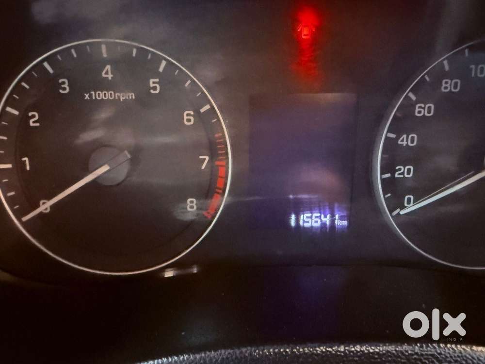 Hyundai Creta 1.6 Vtvt Sx Plus Dual Tone, 2018, Cng & Hybrids
