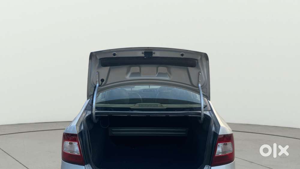 Skoda Rapid 2011-2013 1.6 Mpi Ambition, 2018, Petrol