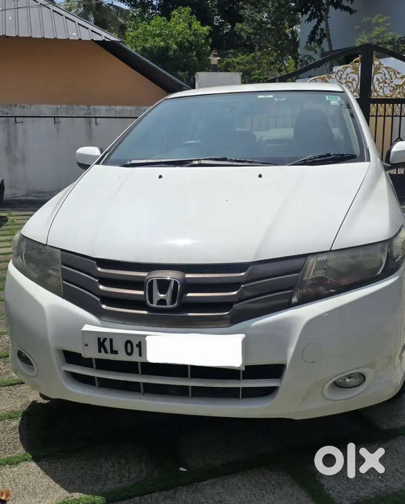 Honda City (s)mt I-vtech (90,000)kms