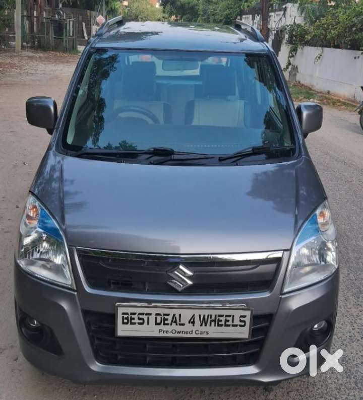 Maruti Suzuki Wagon R Vxi Amt1.2, 2017, Petrol