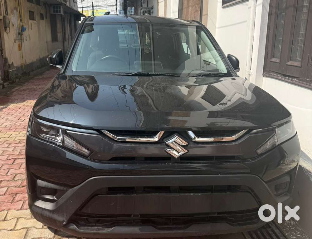 Maruti Suzuki Brezza  Manufacturing March 2026 Km 8100