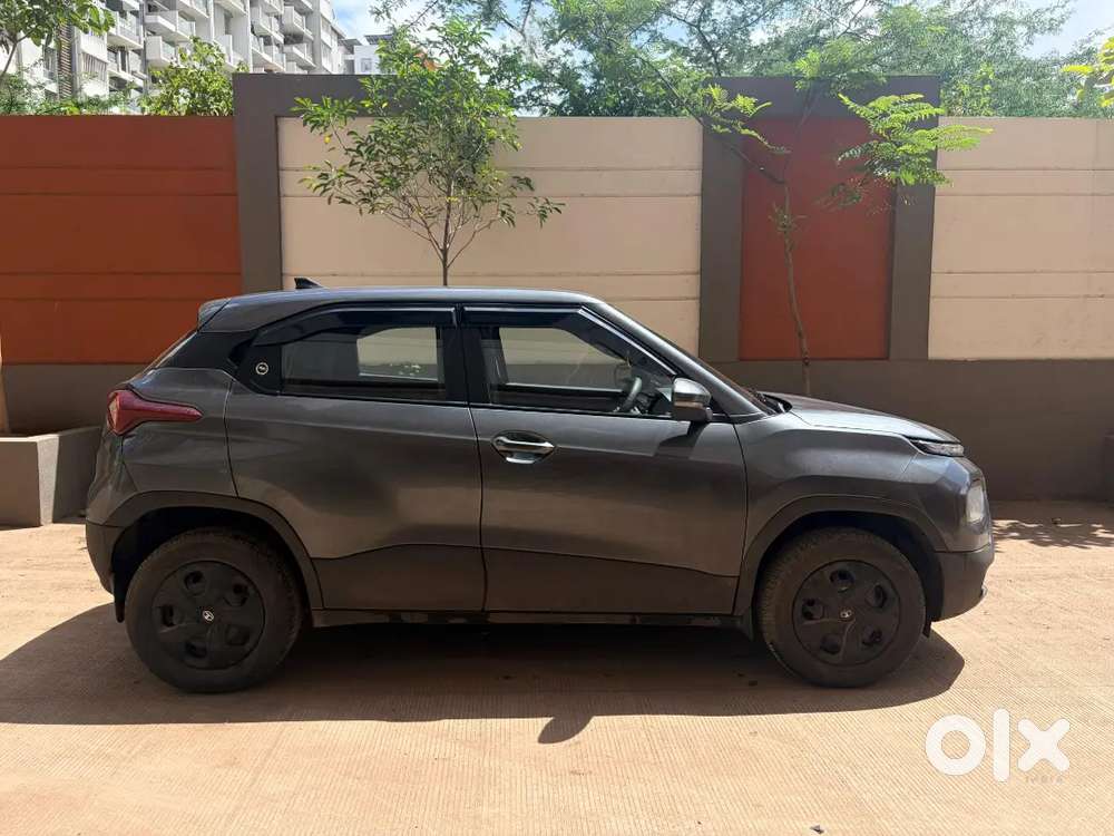 Tata Punch Revotron 2024 Adventure