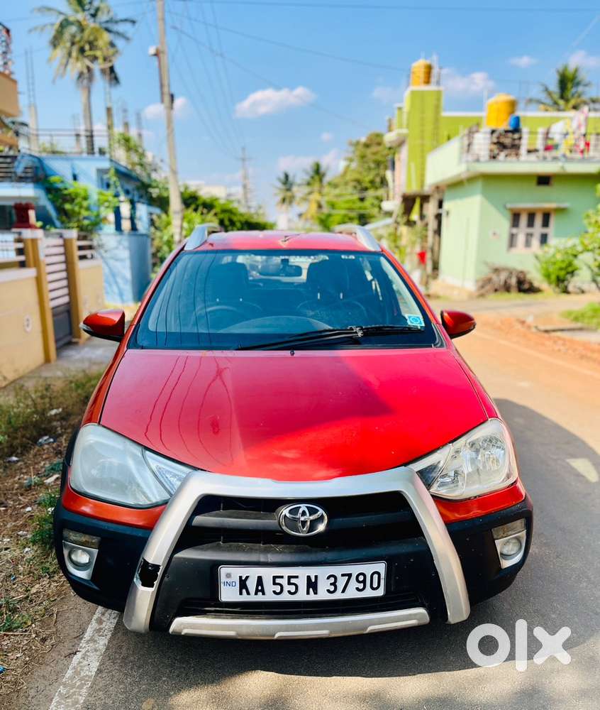 Toyota Etios Cross 2016 Diesel Well Maintained