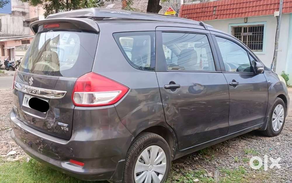 2017 Maruti Ertiga Vdi Shvs Diesel  1st Owner  1.02 Lakh Km