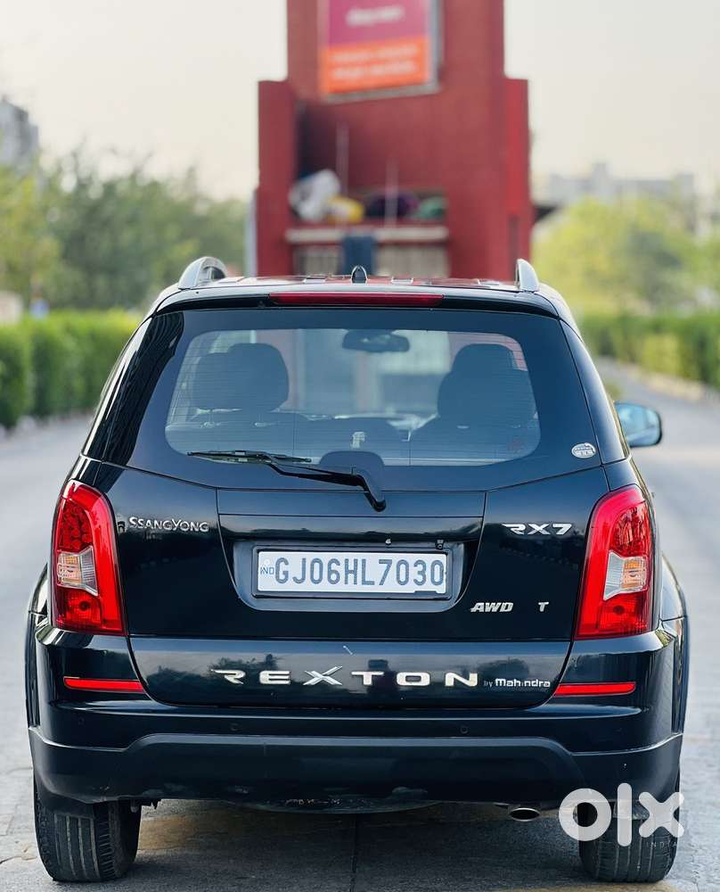 Mahindra Ssangyong Rexton Rx7, 2014, Diesel