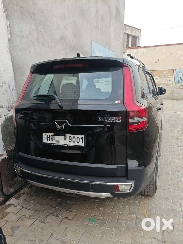 Scorpio N Z8 Select Automatic Black