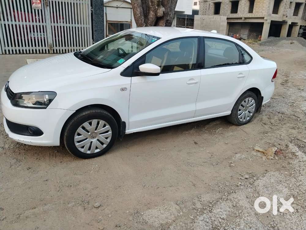 Volkswagen Vento 2010-2013 Petrol Highline, 2015, Petrol