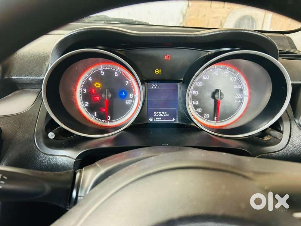 Maruti Suzuki Swift 2023 Petrol Well Maintained