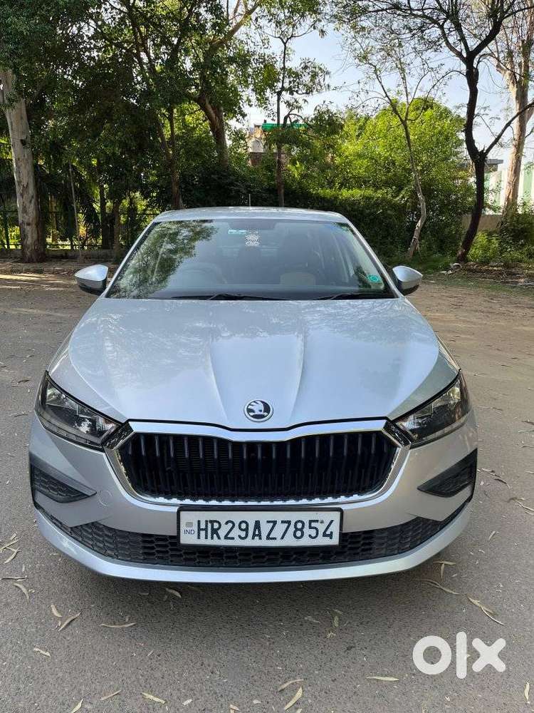 Skoda Slavia 1.0 Active Tsi, 2022, Petrol