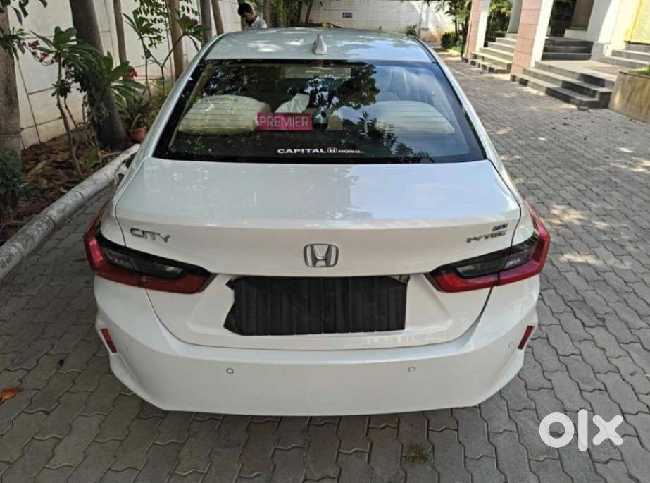 Honda City Zx Petrol Mt, 2021, Petrol